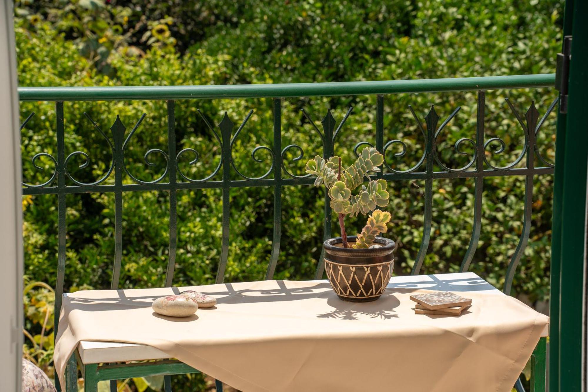 Ariadni Sea View Apartment Minia Exterior photo